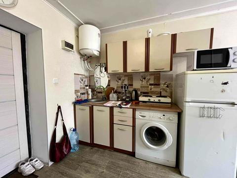 кімната за адресою Захисників України вул. (1-го Травня), 8