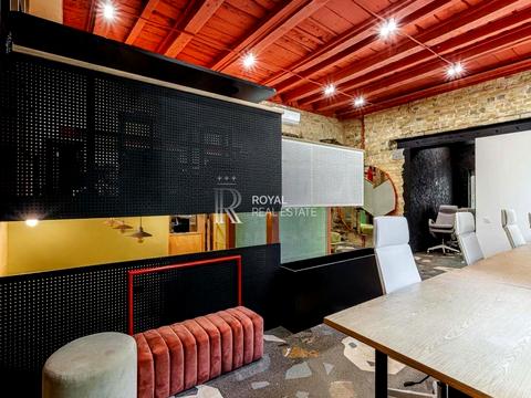 комерційна за адресою Богдана Хмельницького вул., 9