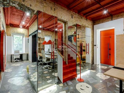 комерційна за адресою Богдана Хмельницького вул., 9