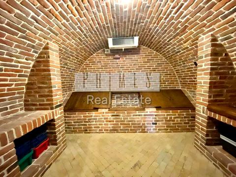 дом по адресу Соборна вул.