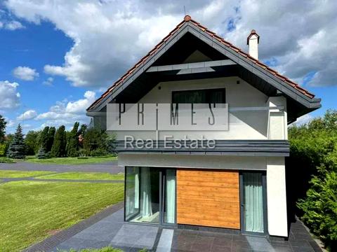 дом по адресу Соборна вул.