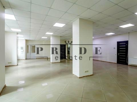 комерційна за адресою Миколи Міхновського бульв. (Дружби народів), 14-16