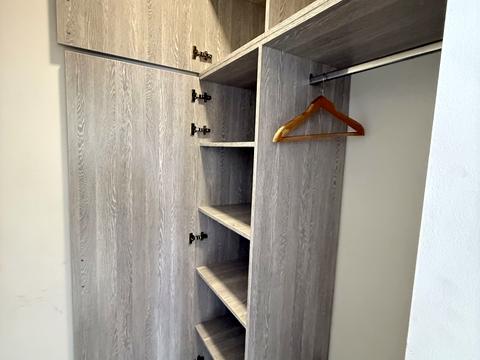 комерційна за адресою Мукачівська вул., 21