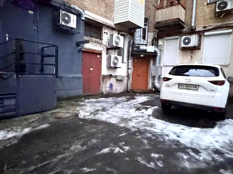 комерційна за адресою Дніпро, Січових Стрільців вул. (Артема), 8-А