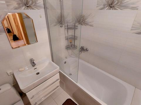 квартира по адресу Завальная ул., 10-В