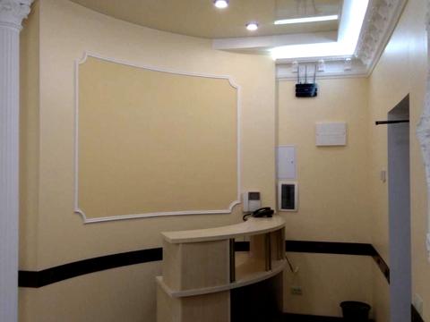 комерційна за адресою Соборна пл., 6