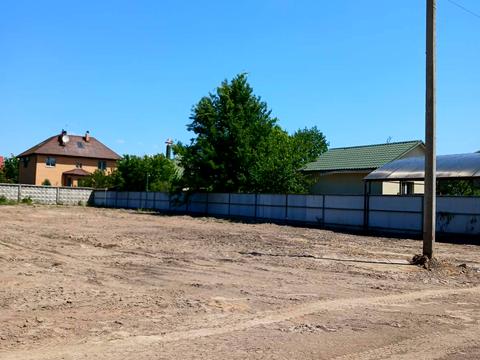 участок по адресу Квітнева, 32