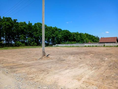 участок по адресу Квітнева, 32