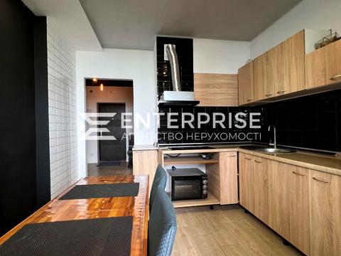 квартира за адресою Любомира Гузара просп. (Космонавта Комарова), 46-В