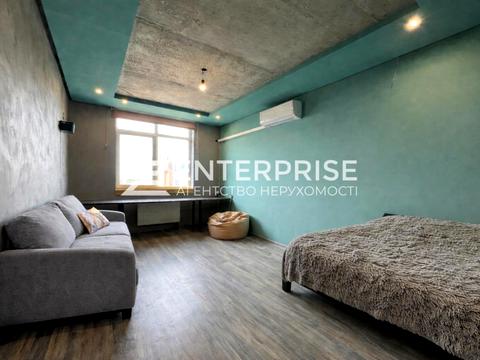 квартира за адресою Любомира Гузара просп. (Космонавта Комарова), 46-В