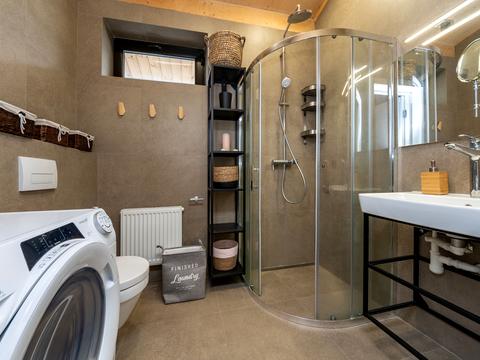 дом по адресу Деснянская ул., 48а