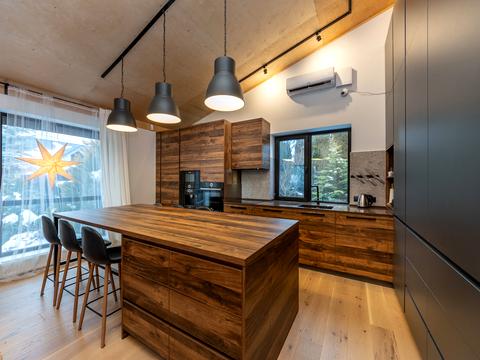 дом по адресу Деснянская ул., 48а