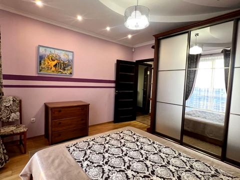 квартира за адресою Джорджа Вашингтона вул. (Батальна), 4д