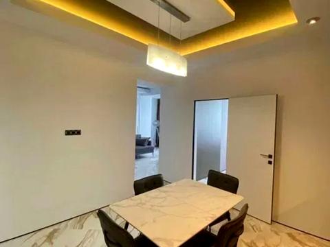 квартира за адресою Київ, Андрія Верхогляда вул. (Михайла Драгомирова), 14-А