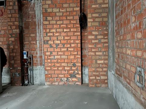 комерційна за адресою Вільгельма Котарбінського вул. (Миколи Кравченка), 24