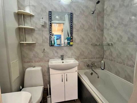 квартира за адресою Набережна Перемоги вул., 98