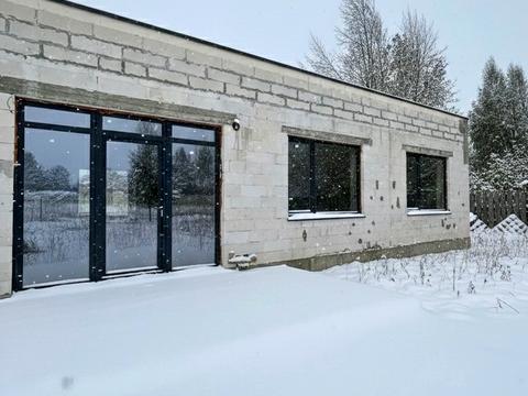 будинок за адресою Квітнева