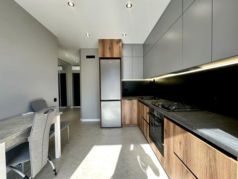 квартира за адресою Юліана Пелеша вул., 3