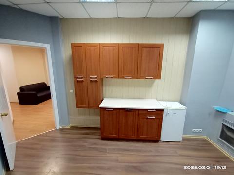 комерційна за адресою Мала Арнаутська вул., 64