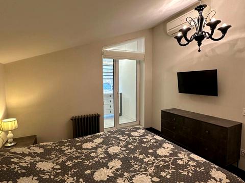 квартира за адресою Регенераторна вул., 4 к5