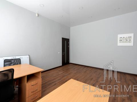 коммерческая по адресу Малая Житомирская ул., 6