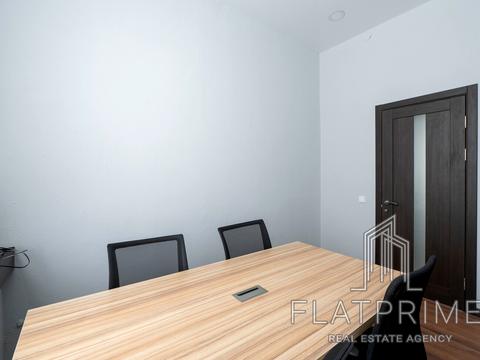 коммерческая по адресу Малая Житомирская ул., 6