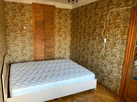 квартира по адресу Строителей ул., 5