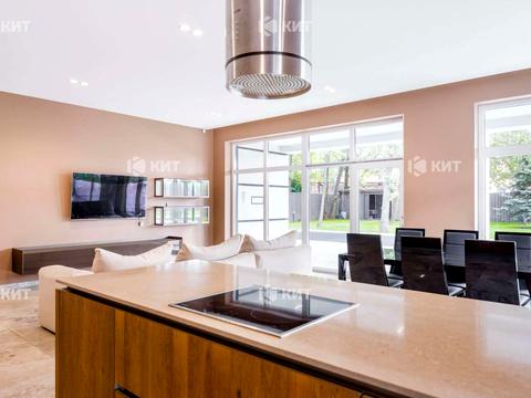 будинок за адресою Харківське шосе (Білгородське)