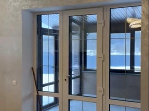 будинок за адресою Цетральна, 1