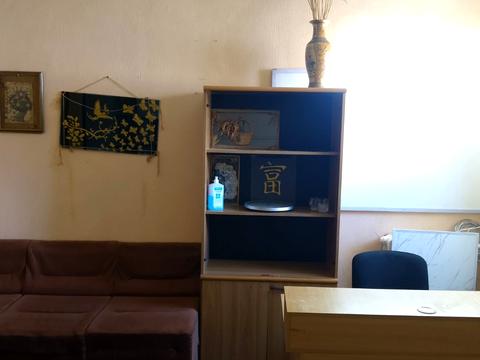 комерційна за адресою Велика Морська вул., 102