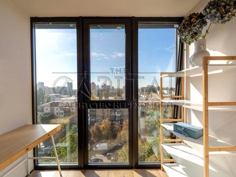 квартира за адресою Дегтярівська вул., 10