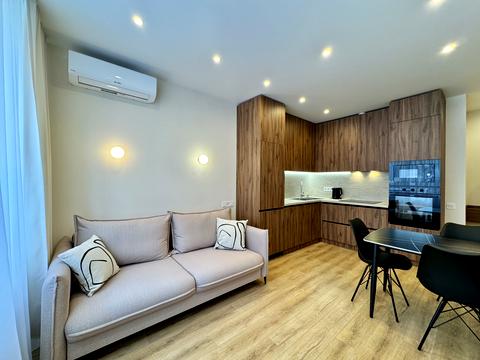 квартира за адресою Тадея Рильського бульв., 4