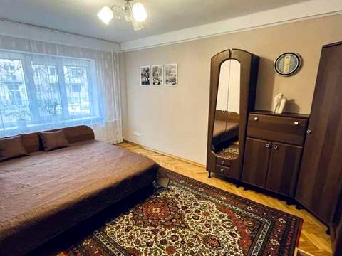 квартира по адресу Елены Телиги ул., 17-Б