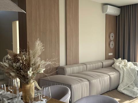 будинок за адресою Грушева вул.