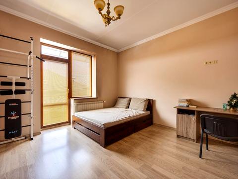 дом по адресу Геофизиков ул.