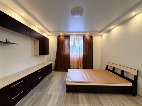 квартира за адресою Джерельна вул., 8