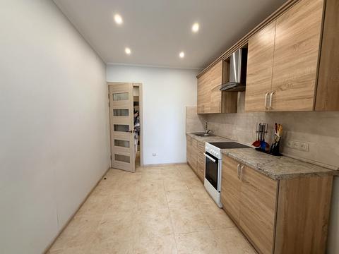 квартира за адресою Джерельна вул., 8