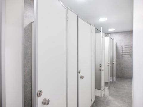 комерційна за адресою Євгена Чикаленка вул., 26