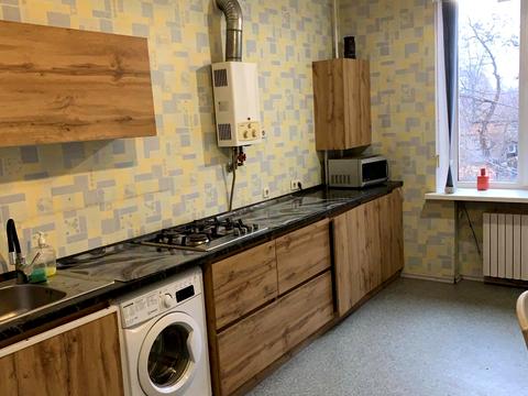 квартира по адресу Защитников Украины пл. (Освобождения), 3