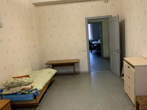 квартира по адресу Защитников Украины пл. (Освобождения), 3