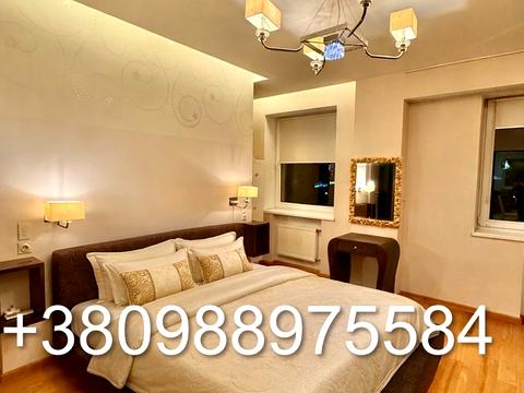 квартира по адресу Крутогорный спуск (Рогалёва), 33