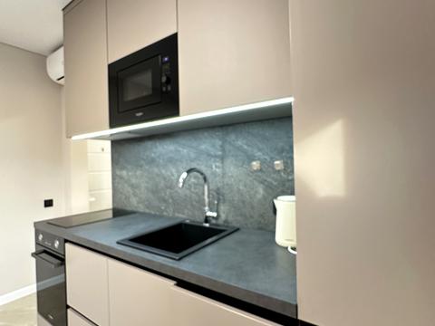 квартира за адресою Михайла Максимовича вул. (Онуфрія Трутенка), 28-Е