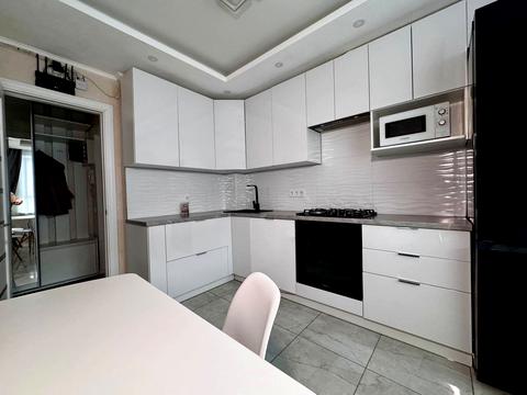 квартира за адресою Семафорна вул., 34