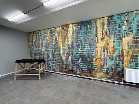 комерційна за адресою Добровольчих Батальйонів вул. (Червоноармійська), 203/2