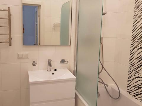 квартира за адресою Джона Маккейна вул. (Івана Кудрі), 26