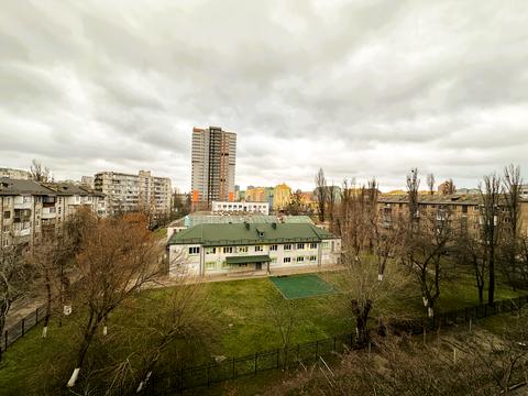 квартира за адресою Соборності просп. (Возз'єднання), 3