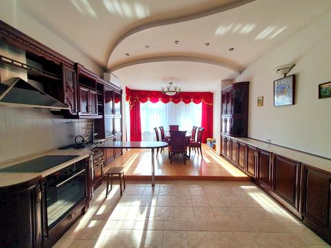 квартира за адресою Провіантська вул. (Галі Тимофєєвої), 3