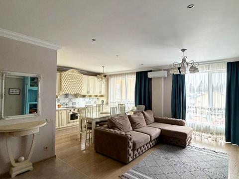 квартира за адресою В'ячеслава Чорновола вул., 89ж