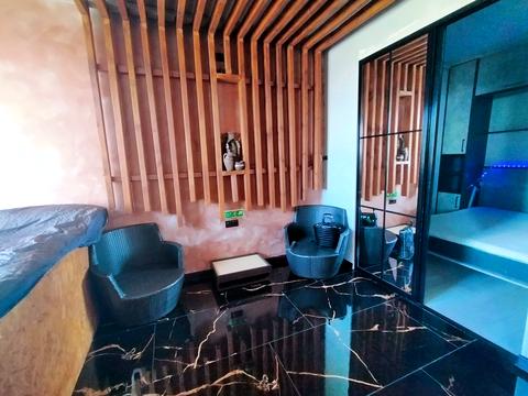 квартира за адресою Перлинна вул., 8