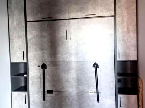 квартира за адресою Перлинна вул., 8